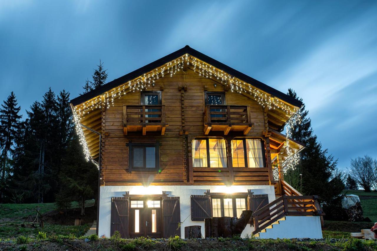 Tulean Cabin Sacel  Exterior photo