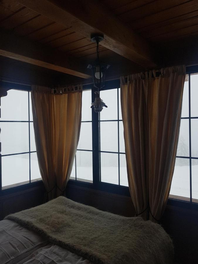 Tulean Cabin Sacel  Exterior photo