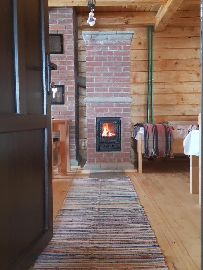 Tulean Cabin Sacel  Exterior photo