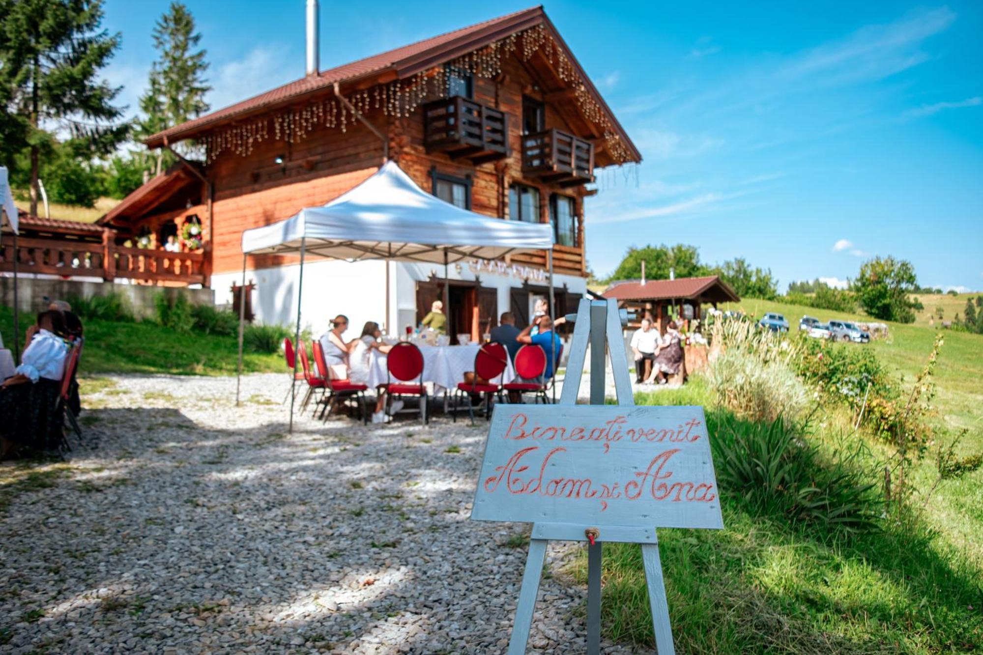 Tulean Cabin Sacel  Exterior photo